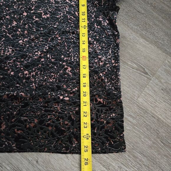 Free People Velvet Teddy Burnout Top Size Medium NWT - Picture 13 of 14